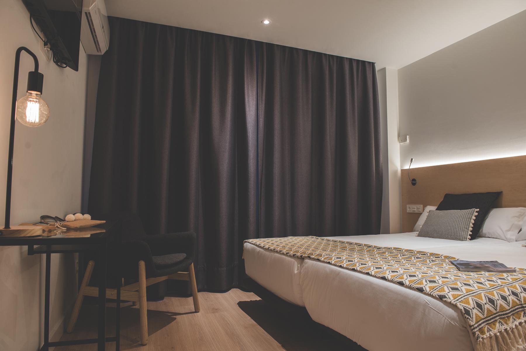 Hostal Arriazu Pamplona Kültér fotó